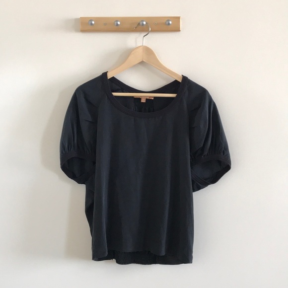 Ellen Tracy Tops - 🔴SOLD Hi Lo crop top